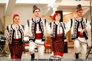 Румынский национальный костюм 