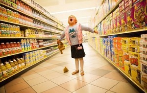 Ребенок в магазине