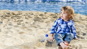 Мальчик на пляже
