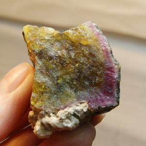 Лечебные свойства камня турмалин