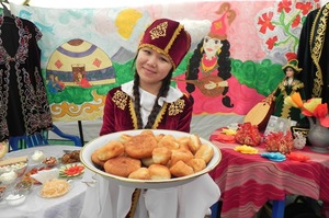  казахские фамилии девочек 
